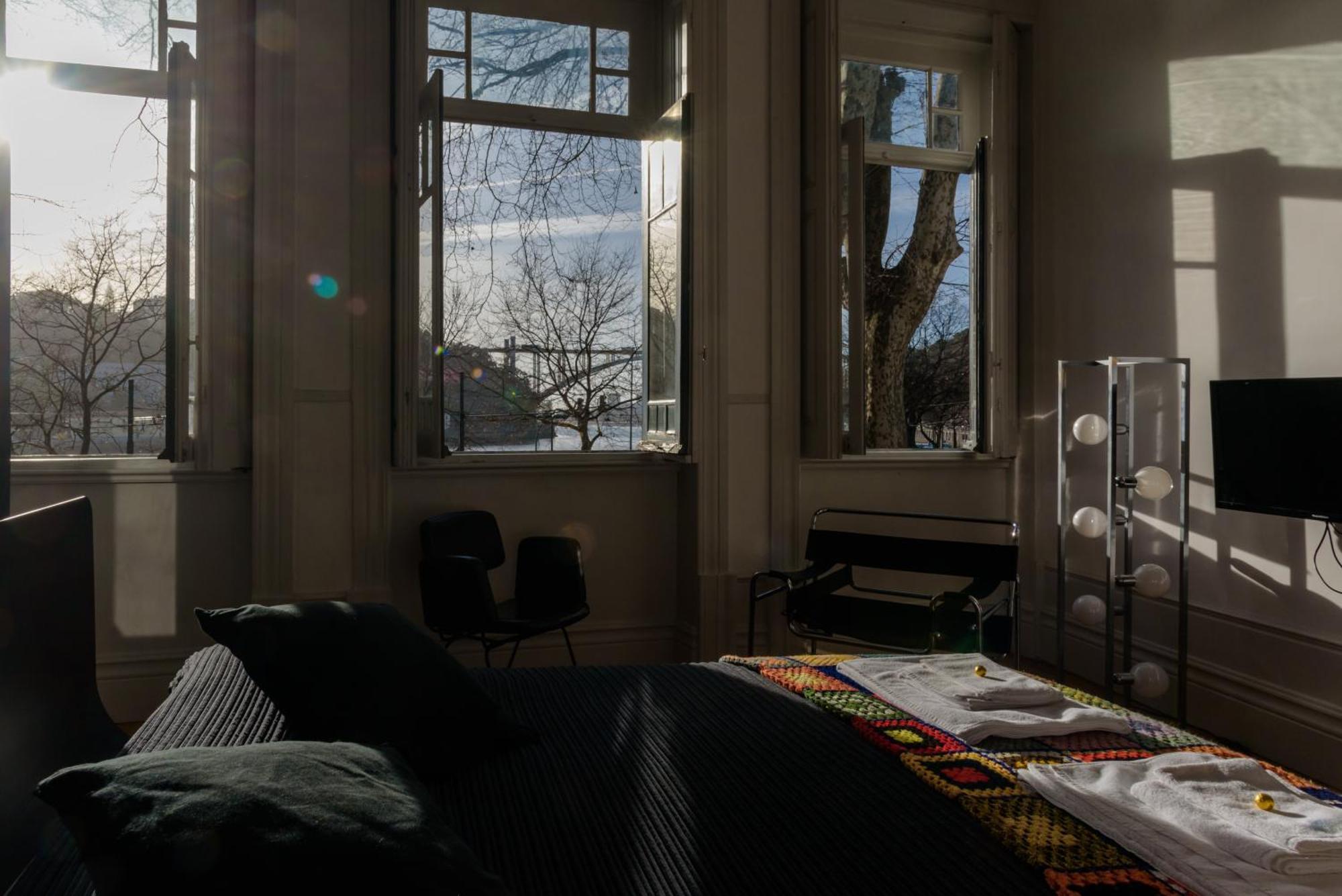 Maison d'hôtes 14º Esquadra — Cais Pedras